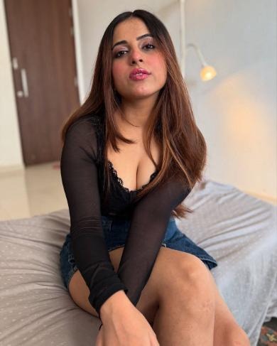 Call Girls in Paschim Vihar