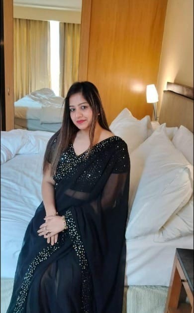 Call Girls in Paschim Vihar